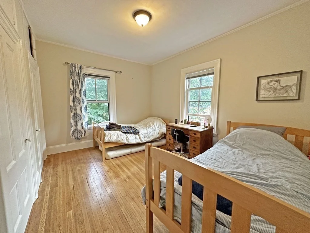 4 bed, 2 bath apartment for rent at 20 Parsons St, West Newton — photo 9 of 21