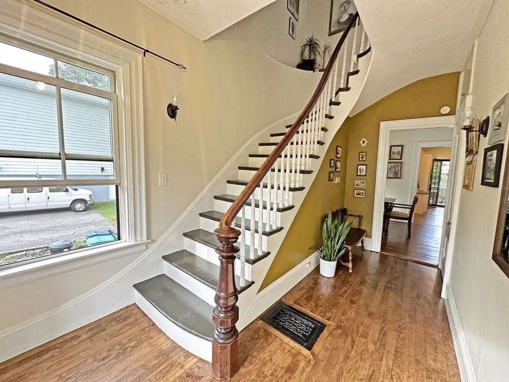 4 bed, 2 bath apartment for rent at 20 Parsons St, West Newton — photo 13 of 21