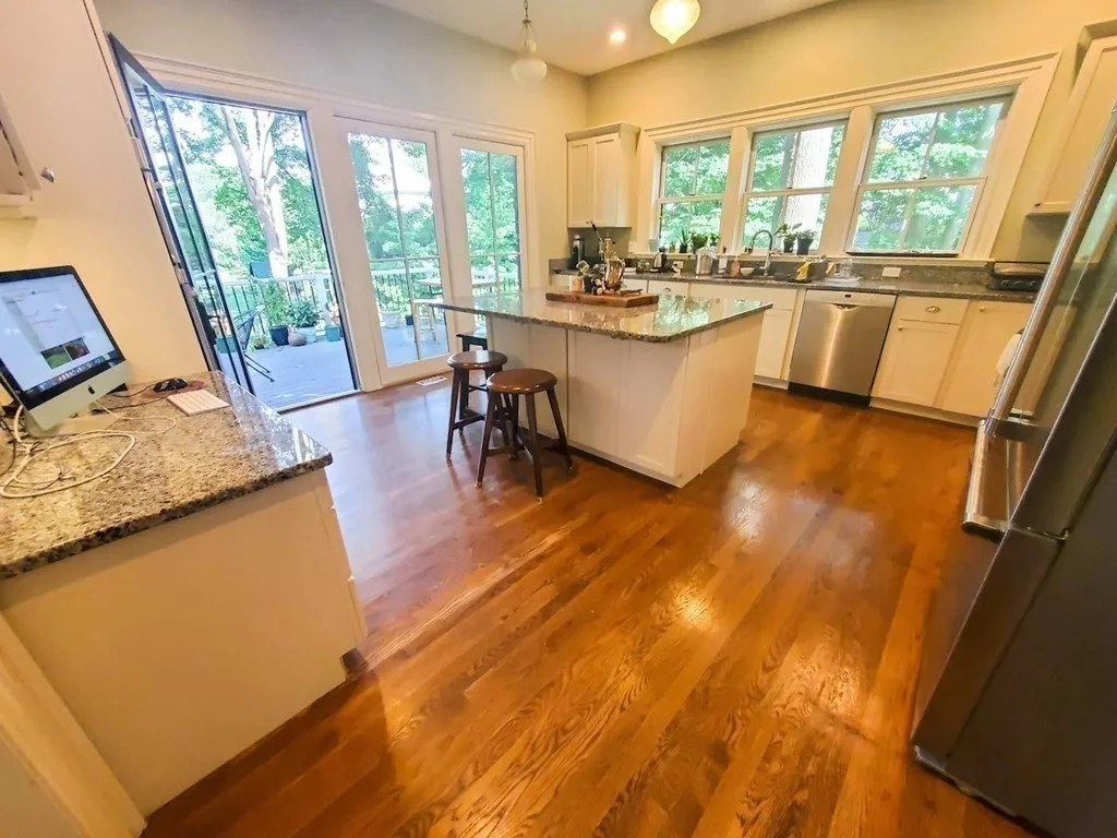 4 bed, 2 bath apartment for rent at 20 Parsons St, West Newton — photo 3 of 21