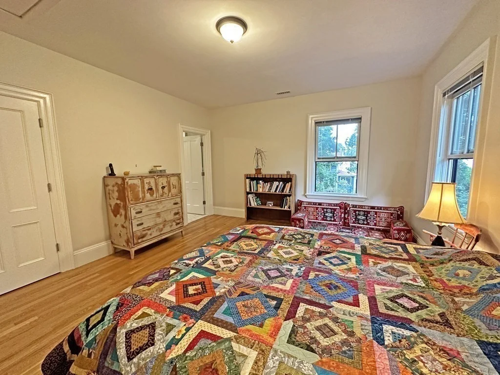 4 bed, 2 bath apartment for rent at 20 Parsons St, West Newton — photo 6 of 21