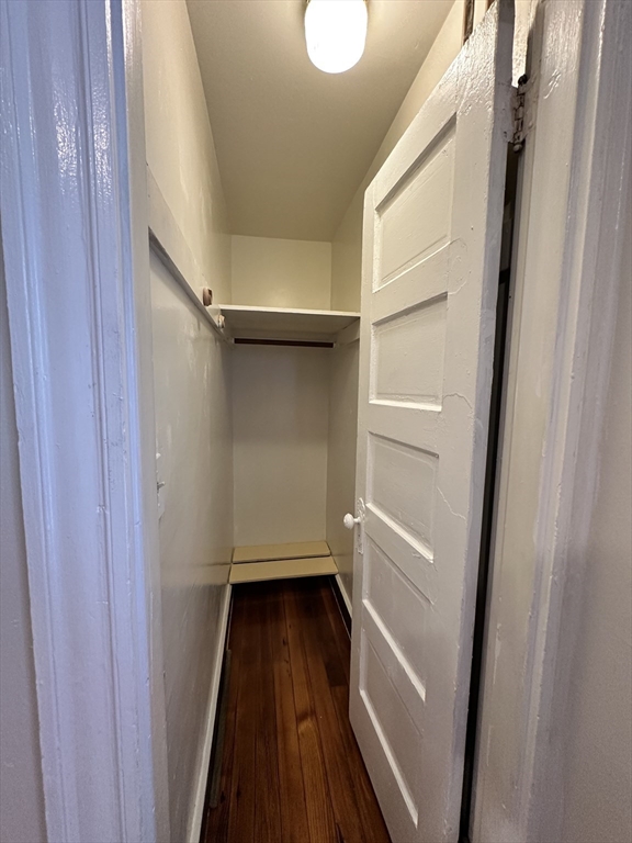 3 bed, 1 bath apartment for rent at 20 Peverell Unit 2, Dorchester — photo 13 of 17
