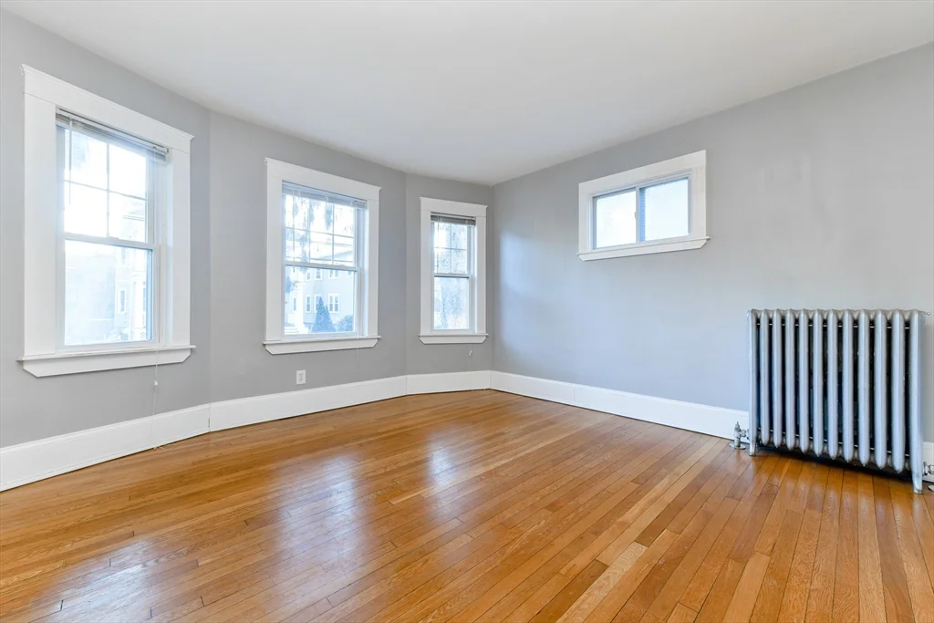 2 bed, 1 bath apartment for rent at 20 Pheasant St Unit 1, West Roxbury — photo 22 of 27