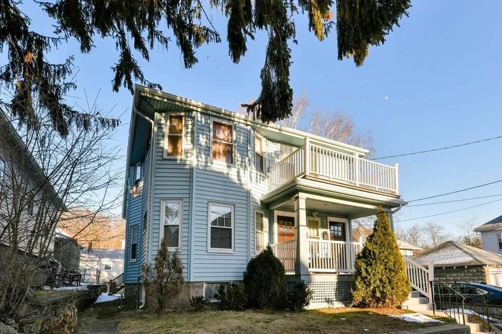 2 bed, 1 bath apartment for rent at 20 Pheasant St Unit 1, West Roxbury — photo 1 of 27
