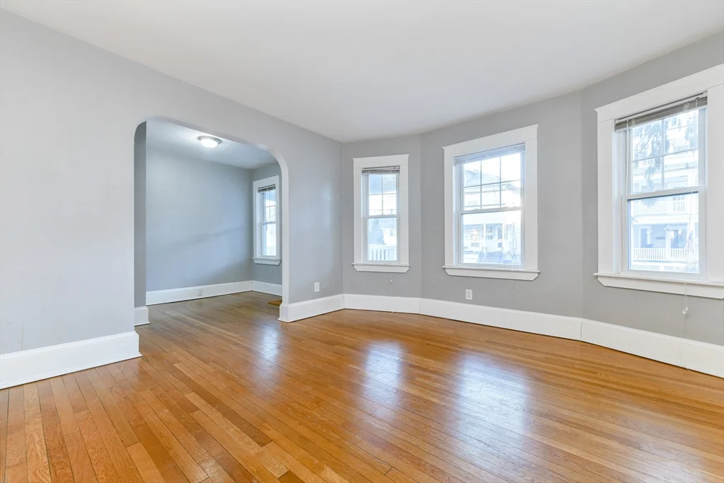 2 bed, 1 bath apartment for rent at 20 Pheasant St Unit 1, West Roxbury — photo 23 of 27