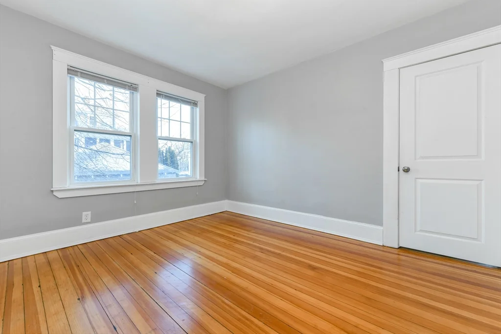 2 bed, 1 bath apartment for rent at 20 Pheasant St Unit 1, West Roxbury — photo 19 of 27