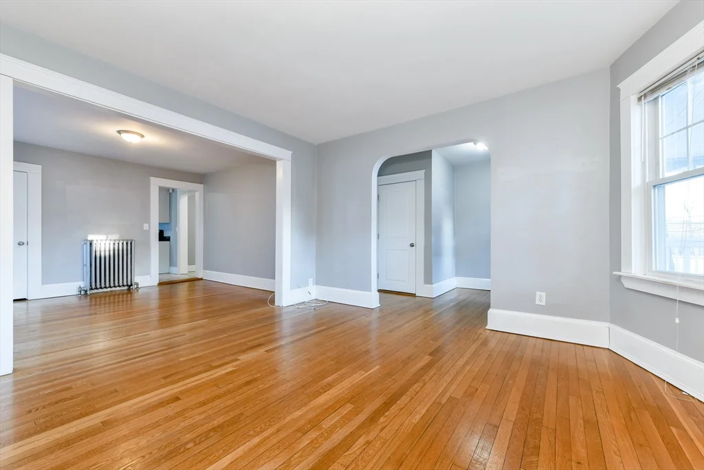 2 bed, 1 bath apartment for rent at 20 Pheasant St Unit 1, West Roxbury — photo 24 of 27