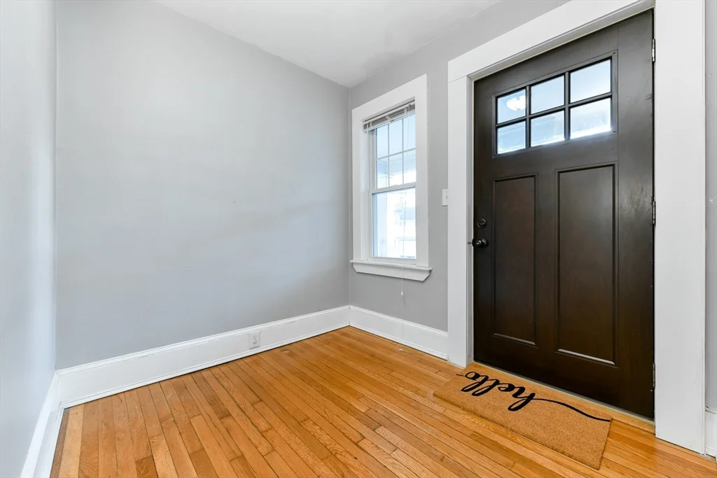 2 bed, 1 bath apartment for rent at 20 Pheasant St Unit 1, West Roxbury — photo 21 of 27