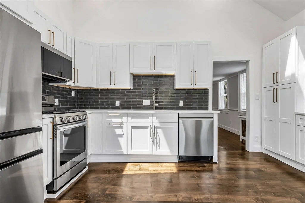 2 bed, 2 bath apartment for rent at 20 Pickman St Unit 2, Glenwood — photo 29 of 40