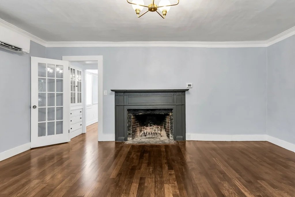 2 bed, 2 bath apartment for rent at 20 Pickman St Unit 2, Glenwood — photo 6 of 40