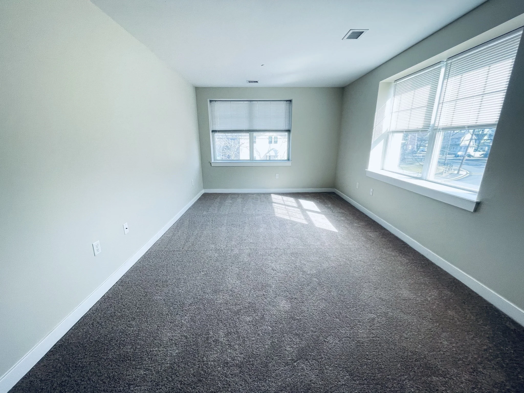 2 bed, 1 bath apartment for rent at 20 Pond St Unit 201, Braintree — photo 9 of 11