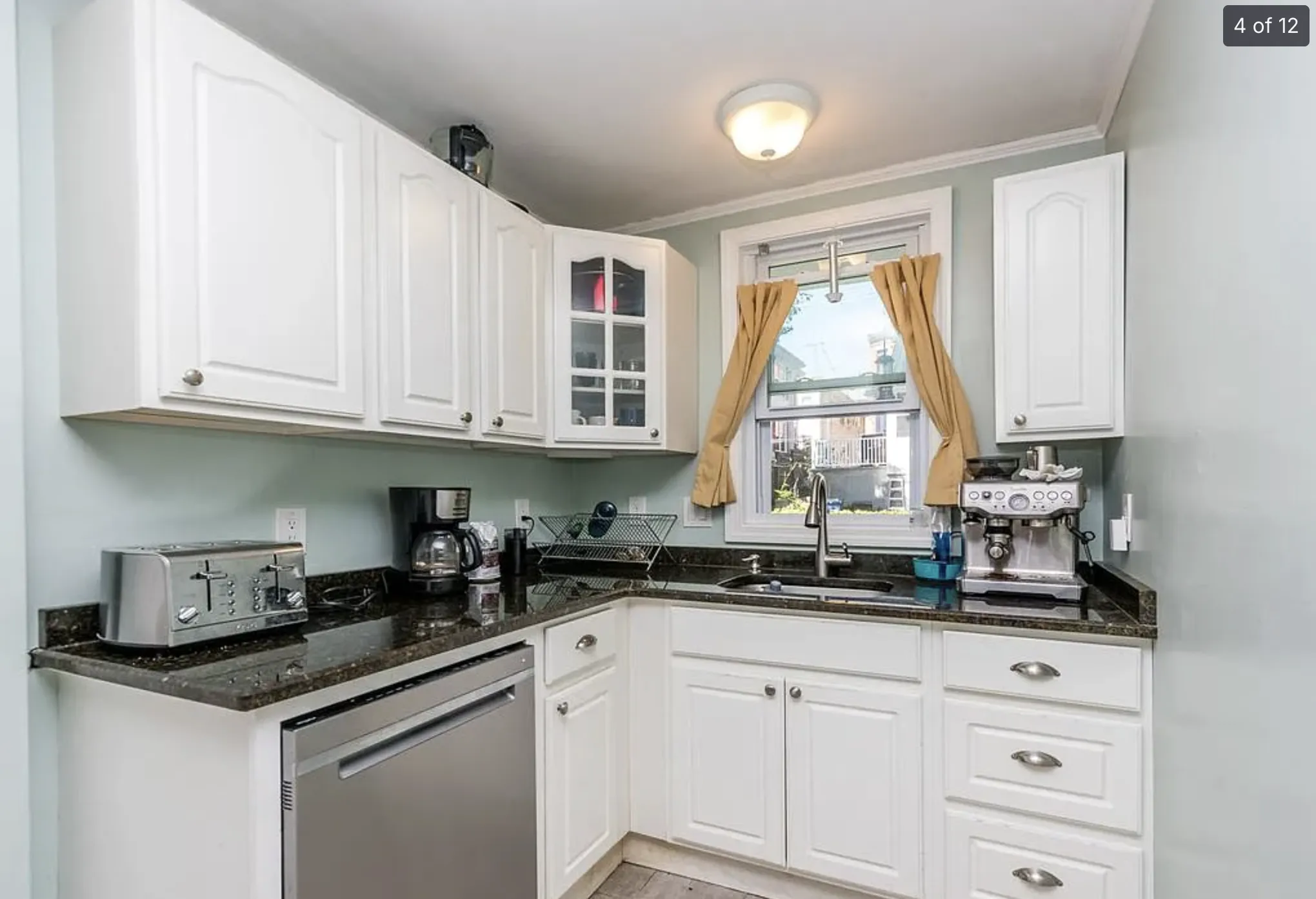 2 bed, 1 bath apartment for rent at 20 Prescott St Unit 1, Salem — photo 4 of 14