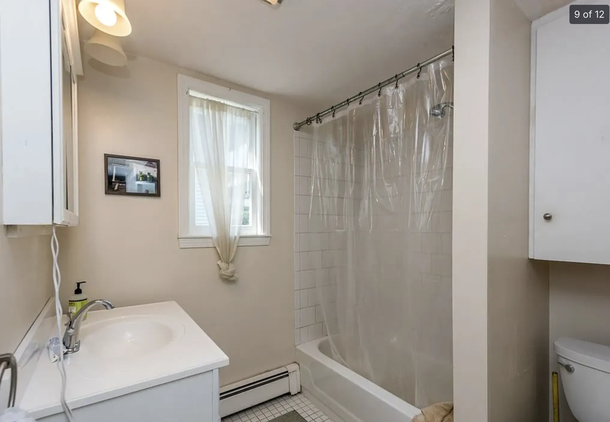 2 bed, 1 bath apartment for rent at 20 Prescott St Unit 1, Salem — photo 9 of 14