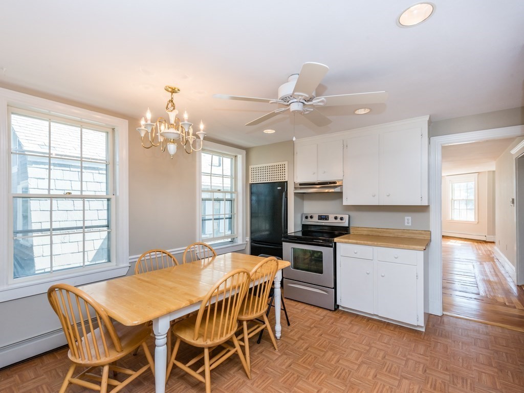 2 bed, 1 bath apartment for rent at 20 Prescott St Unit 2, Salem — photo 17 of 23