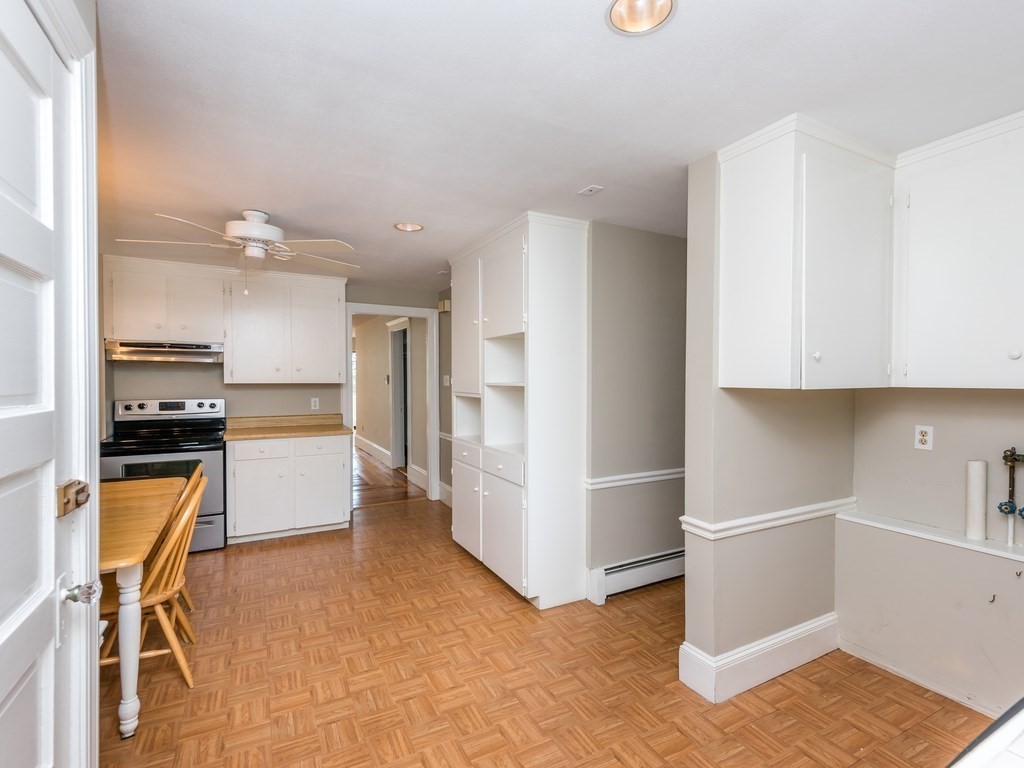 2 bed, 1 bath apartment for rent at 20 Prescott St Unit 2, Salem — photo 19 of 23