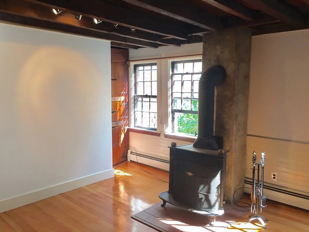 1 bed, 1 bath apartment for rent at 20 Putnam St Unit O, Charlestown