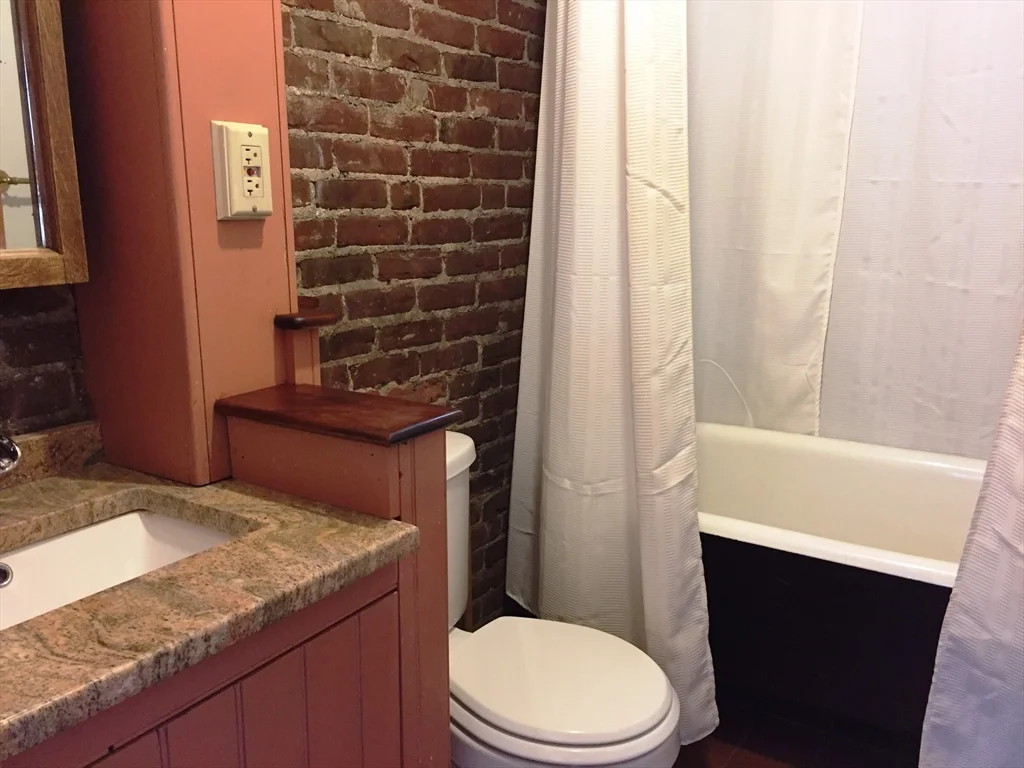 1 bed, 1 bath apartment for rent at 20 Putnam St Unit O, Charlestown — photo 12 of 22