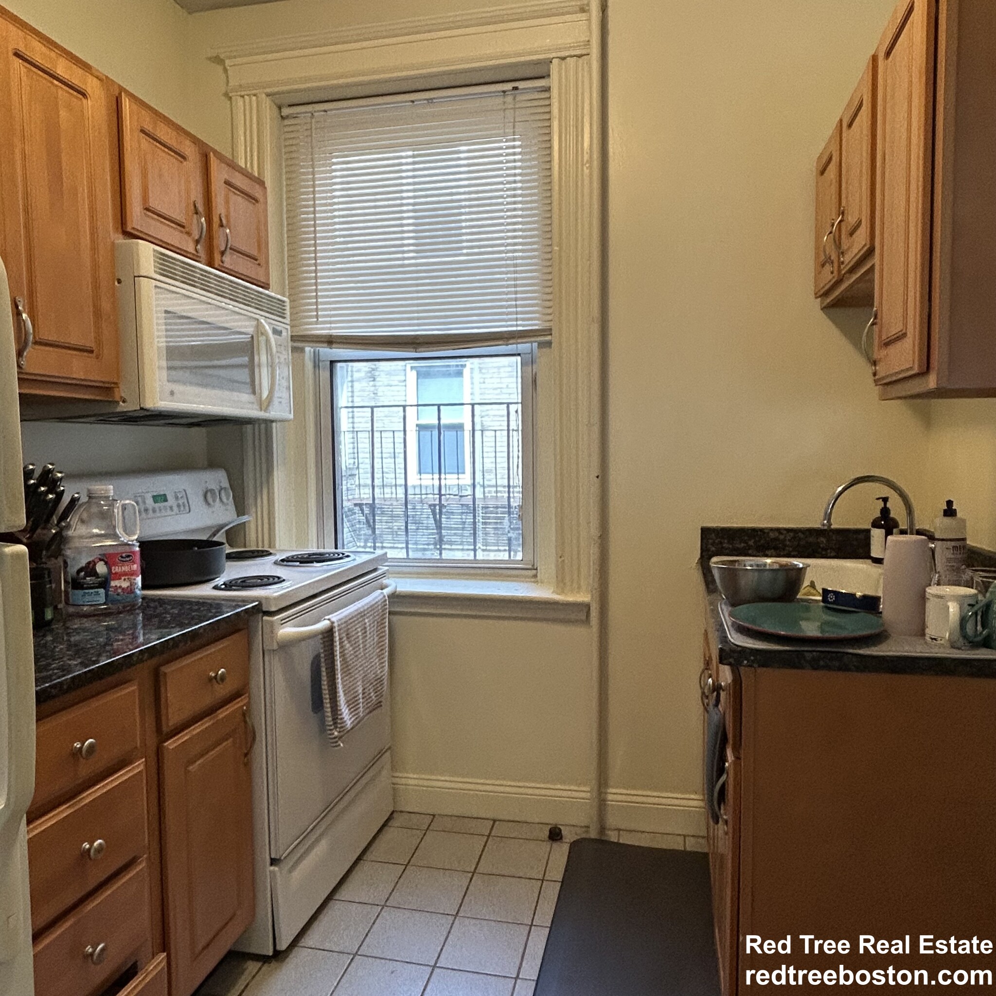 1 bed, 1 bath apartment for rent at 20 Queensberry St Unit 10, Fenway