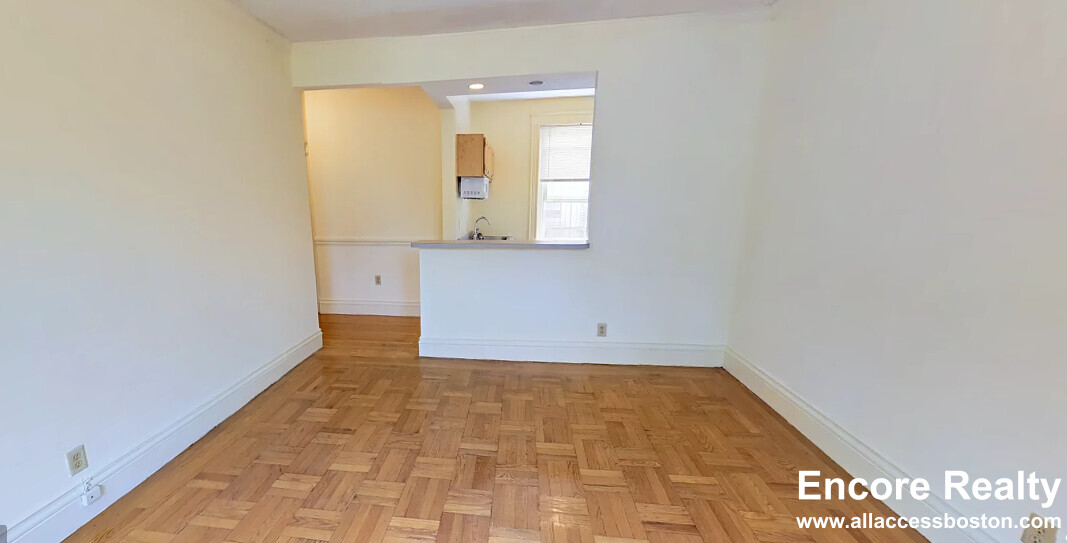 2 bed, 1 bath apartment for rent at 20 Queensberry St Unit 12A, Fenway — photo 2 of 8