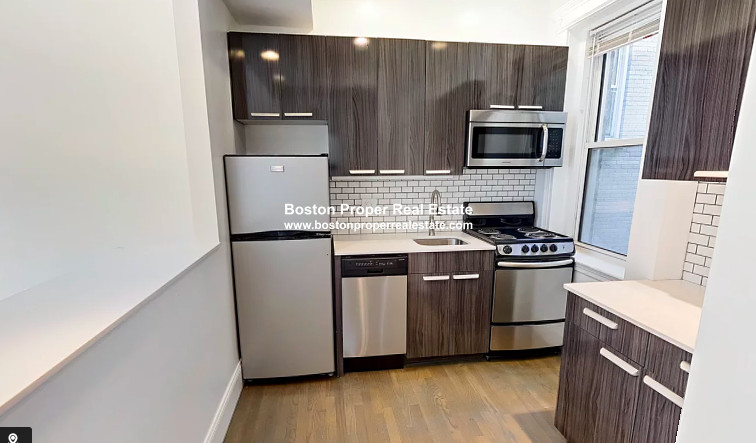 1 bed, 1 bath apartment for rent at 20 Queensberry St Unit 2a, Fenway