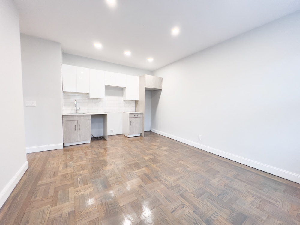 2 bed, 1 bath apartment for rent at 20 Queensberry St Unit 7, Fenway — photo 1 of 13