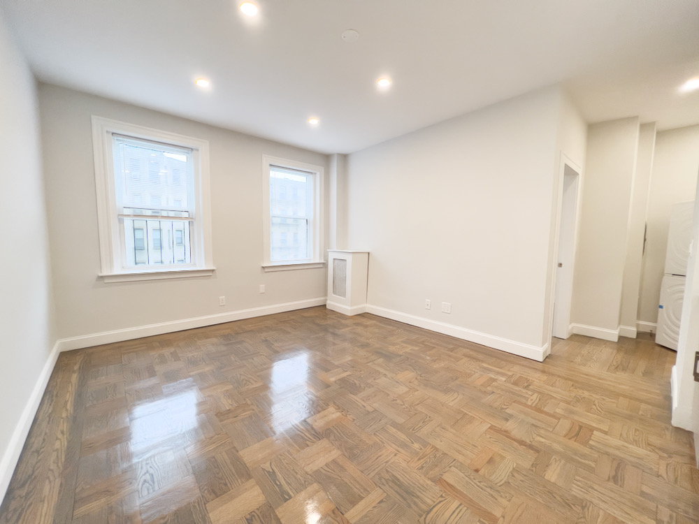 2 bed, 1 bath apartment for rent at 20 Queensberry St Unit 7, Fenway — photo 7 of 13