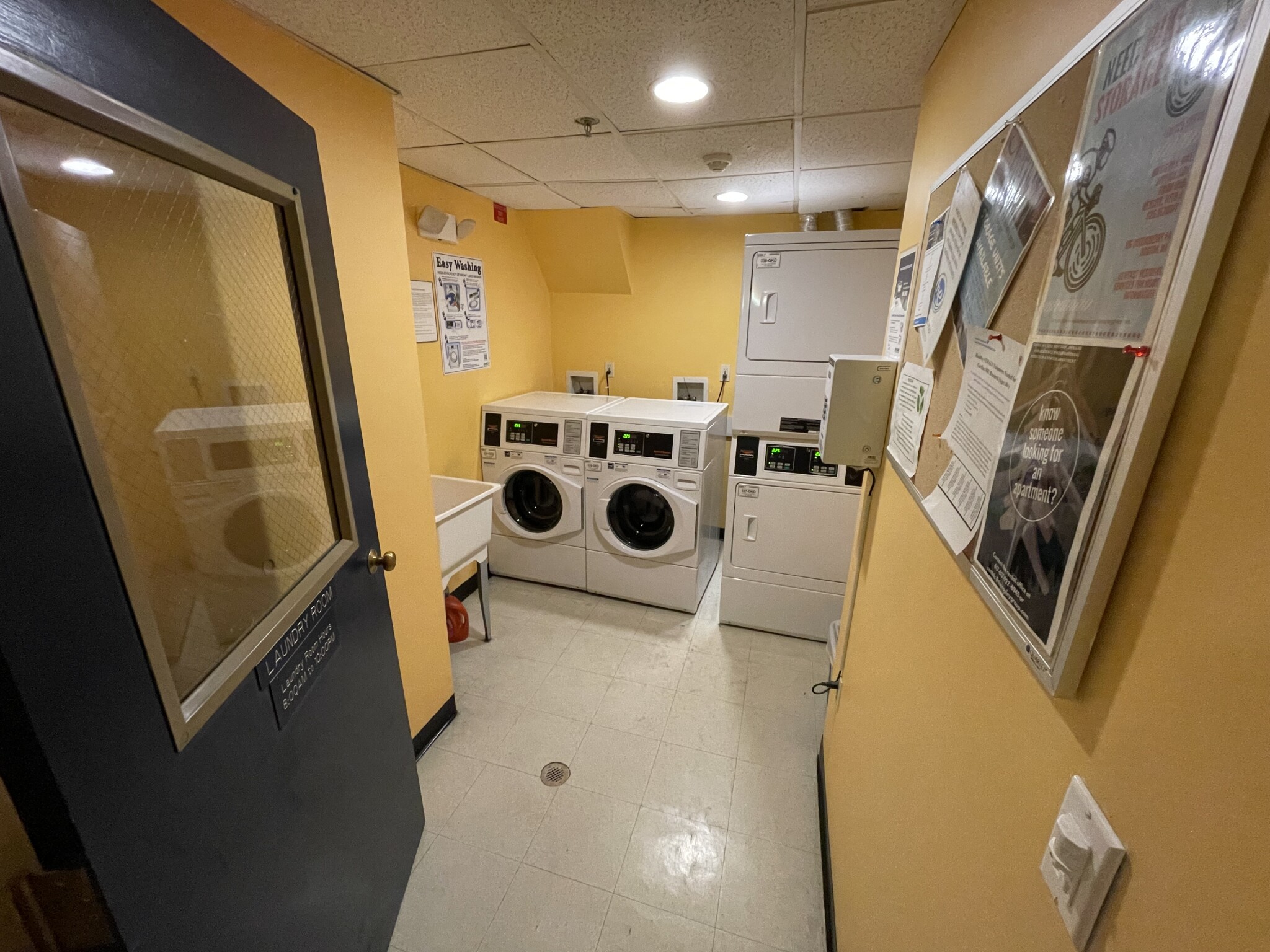 1 bed, 1 bath apartment for rent at 20 Queensberry St Unit A, Fenway — photo 7 of 8