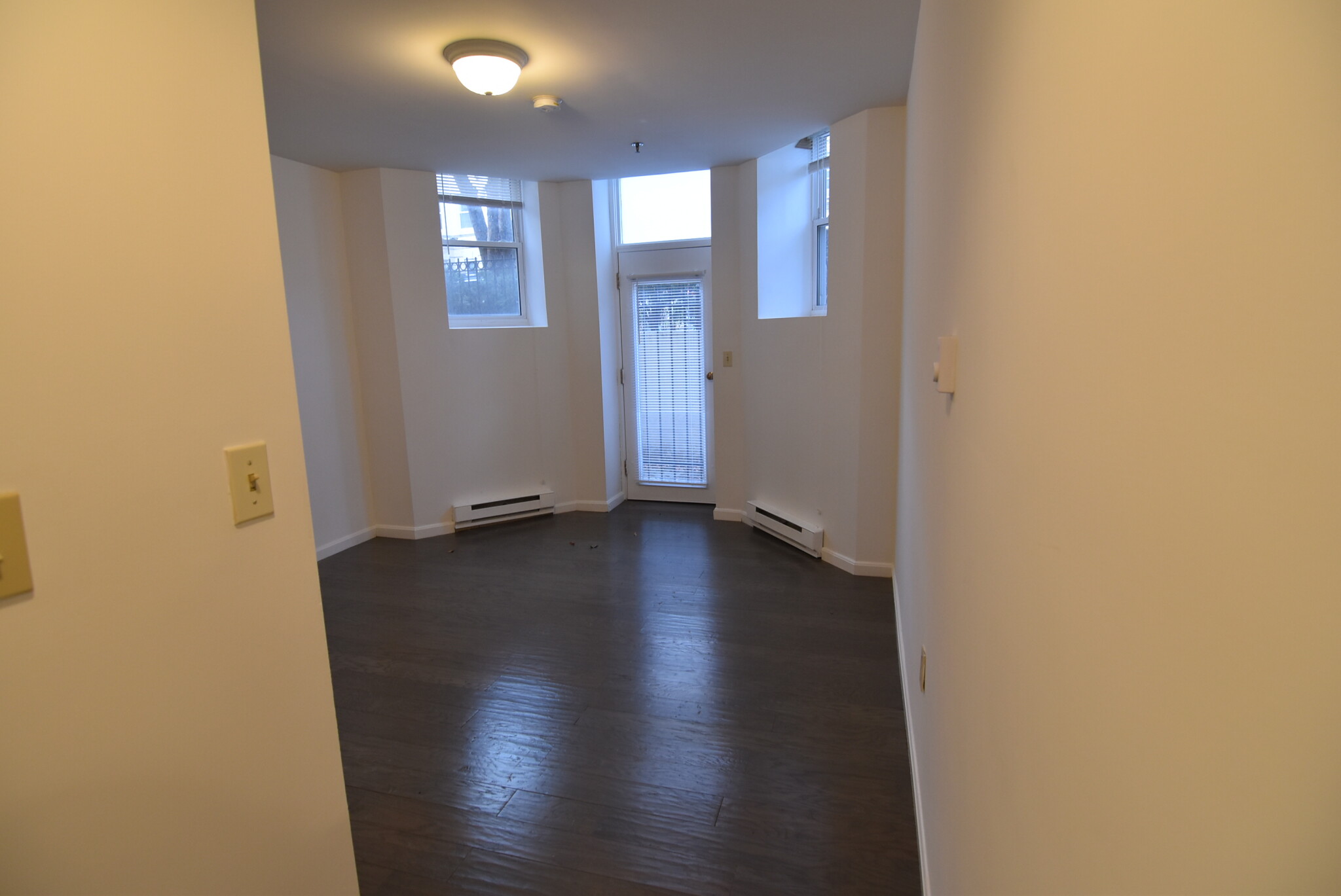 1 bed, 1 bath apartment for rent at 20 Queensberry St Unit A, Fenway — photo 3 of 8