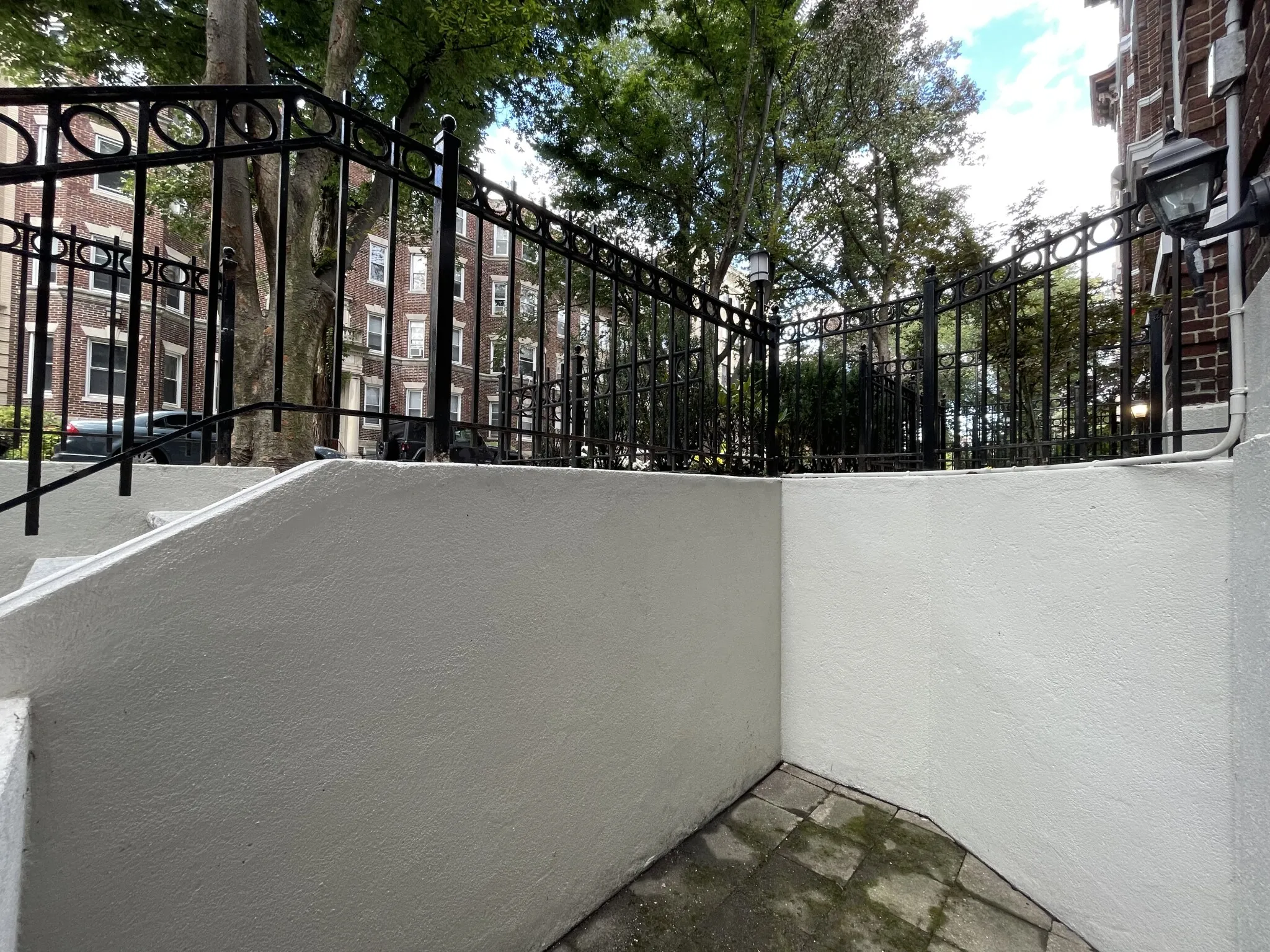 Studio bed, 1 bath apartment for rent at 20 Queensberry St Unit B, Fenway — photo 8 of 17