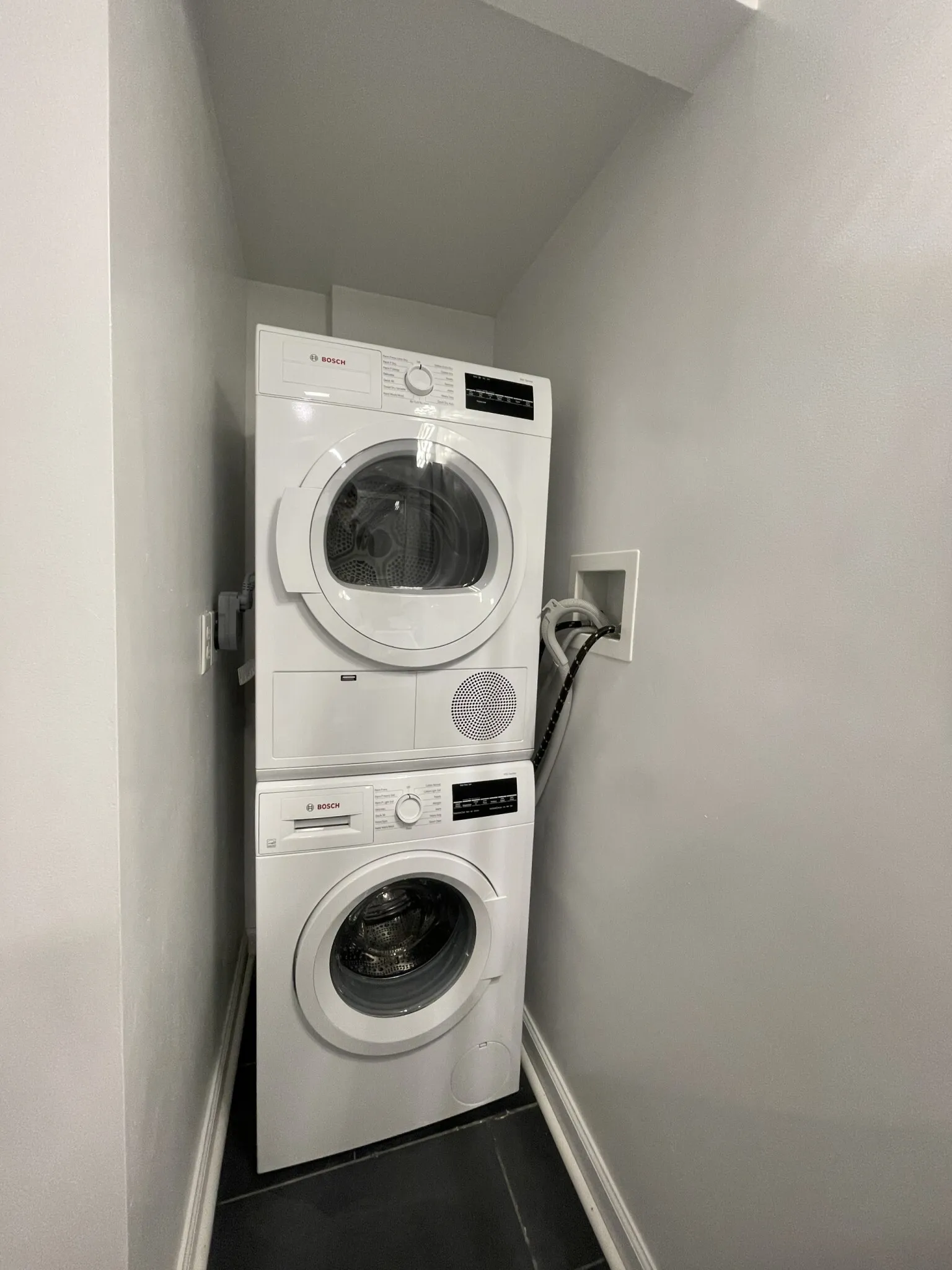 Studio bed, 1 bath apartment for rent at 20 Queensberry St Unit B, Fenway — photo 4 of 17
