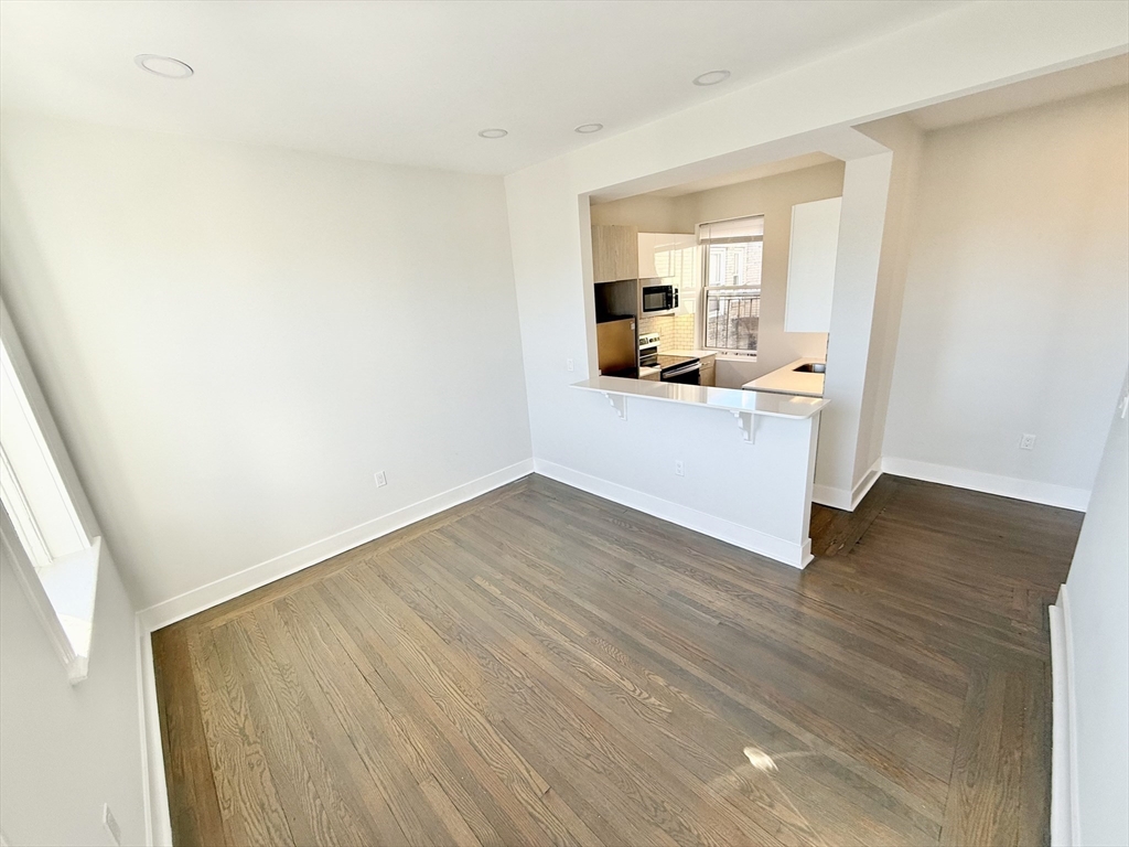 1 bed, 1 bath apartment for rent at 20 Queensberry St Unit 14, Boston — photo 3 of 10