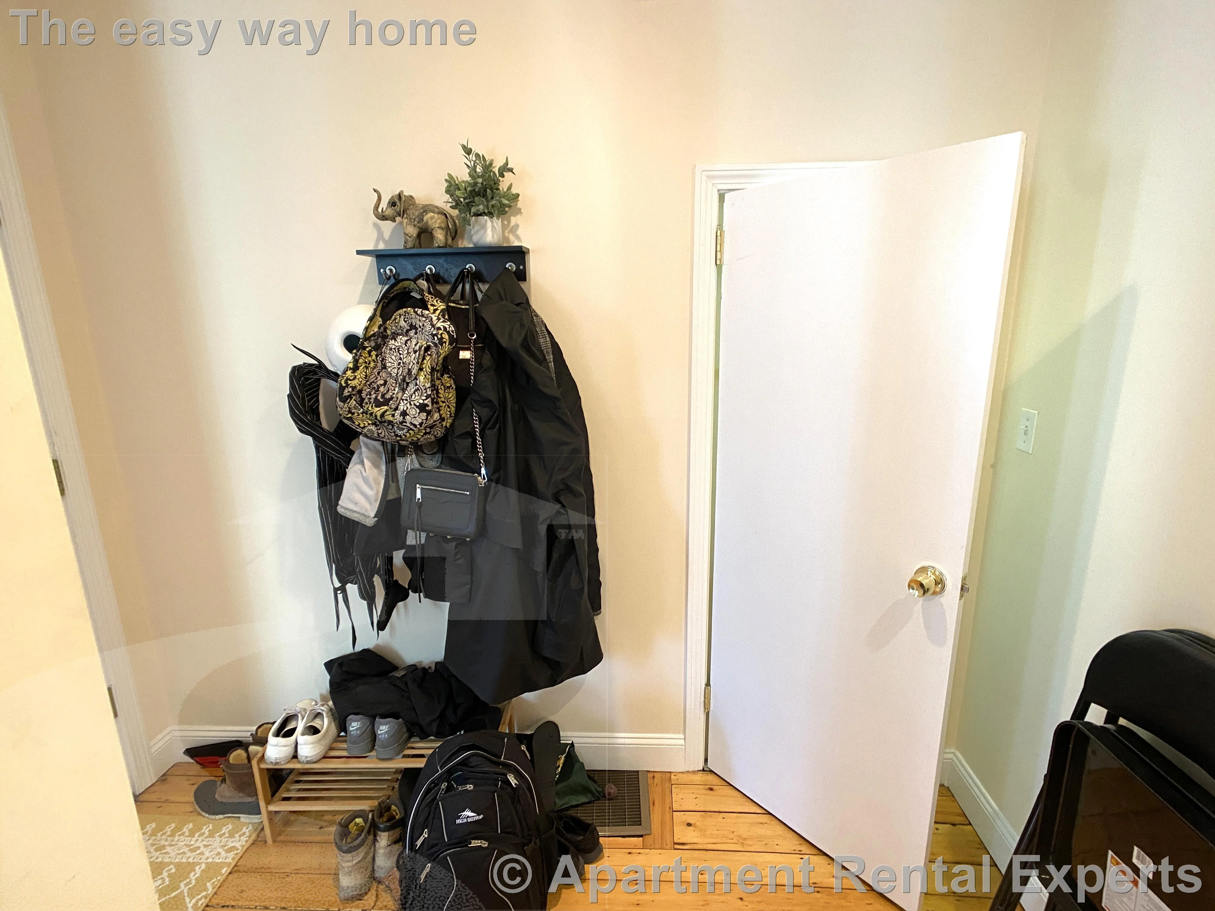 2 bed, 1 bath apartment for rent at 20 Radcliffe Rd Unit 1, Winter Hill — photo 10 of 14