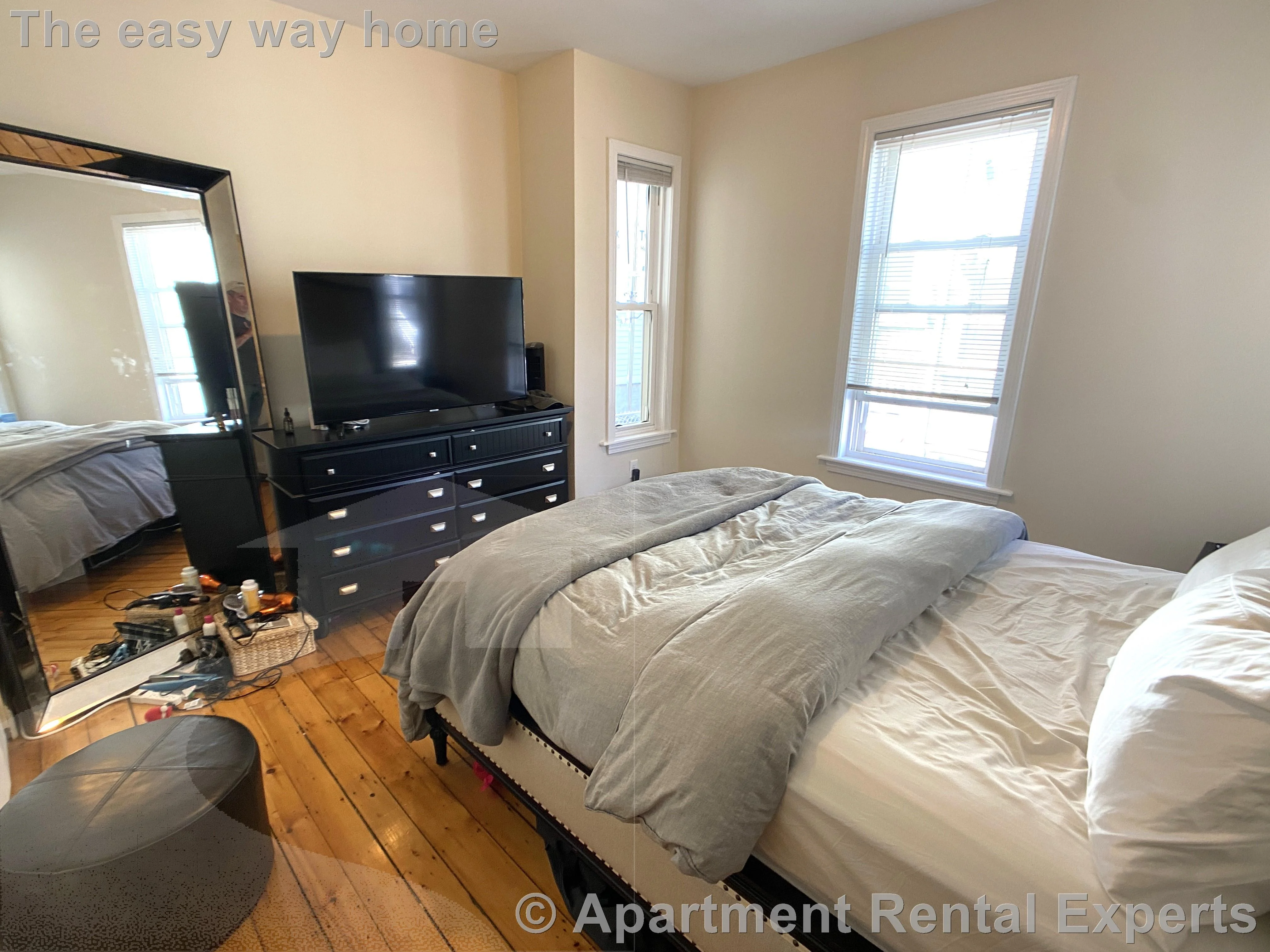 2 bed, 1 bath apartment for rent at 20 Radcliffe Rd Unit 1, Winter Hill — photo 7 of 14
