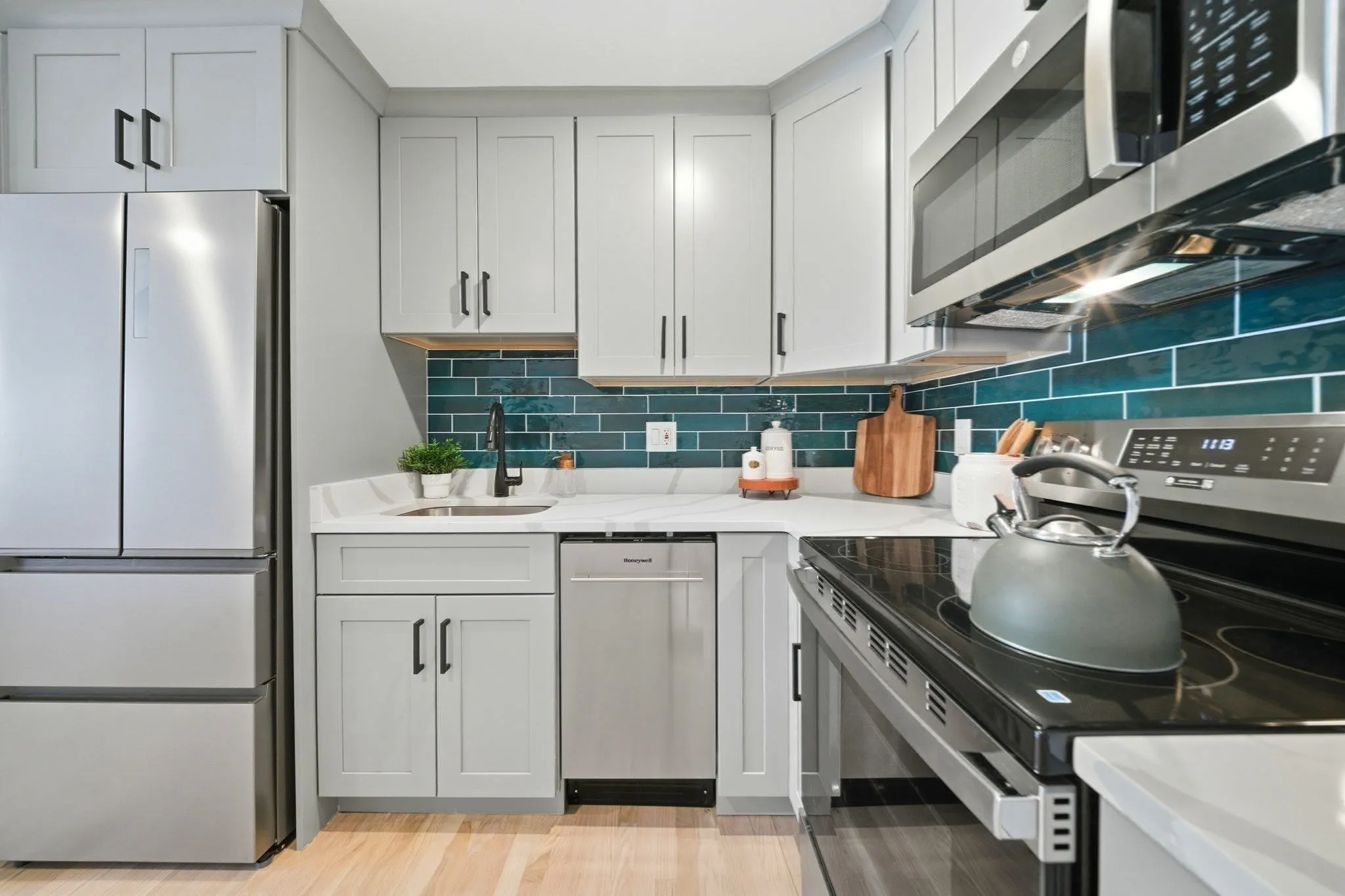2 bed, 1 bath apartment for rent at 20 Radcliffe Rd Unit 209, Brighton — photo 18 of 24