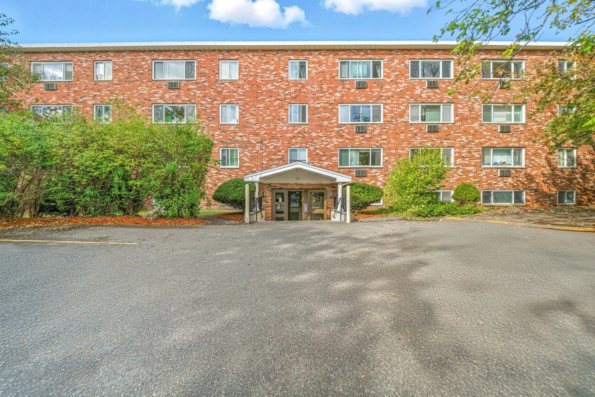 2 bed, 1 bath apartment for rent at 20 Radcliffe Rd Unit 209, Brighton — photo 22 of 24