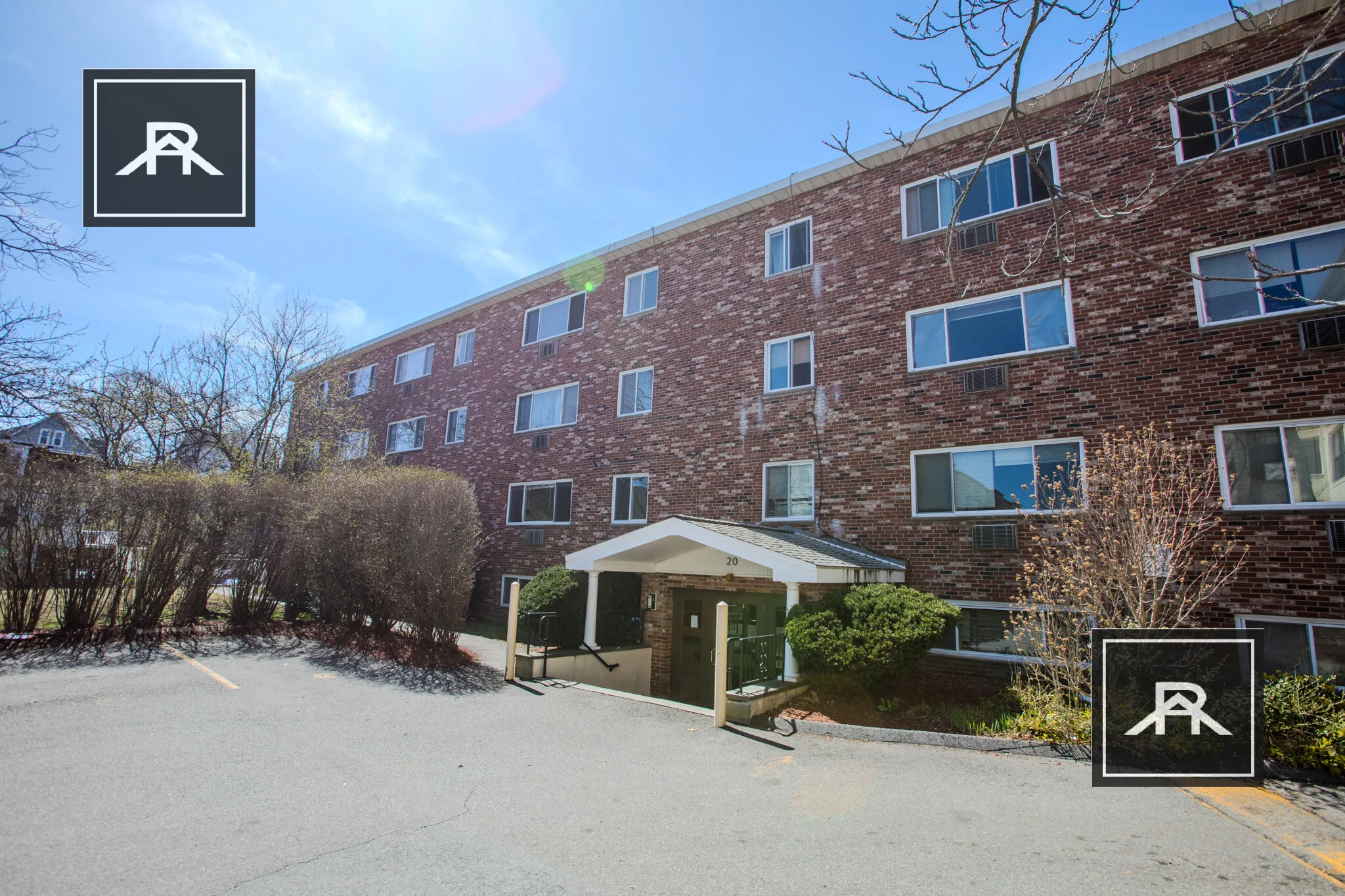 Studio bed, 1 bath apartment for rent at 20 Radcliffe Rd Unit 411, Brighton — photo 15 of 16