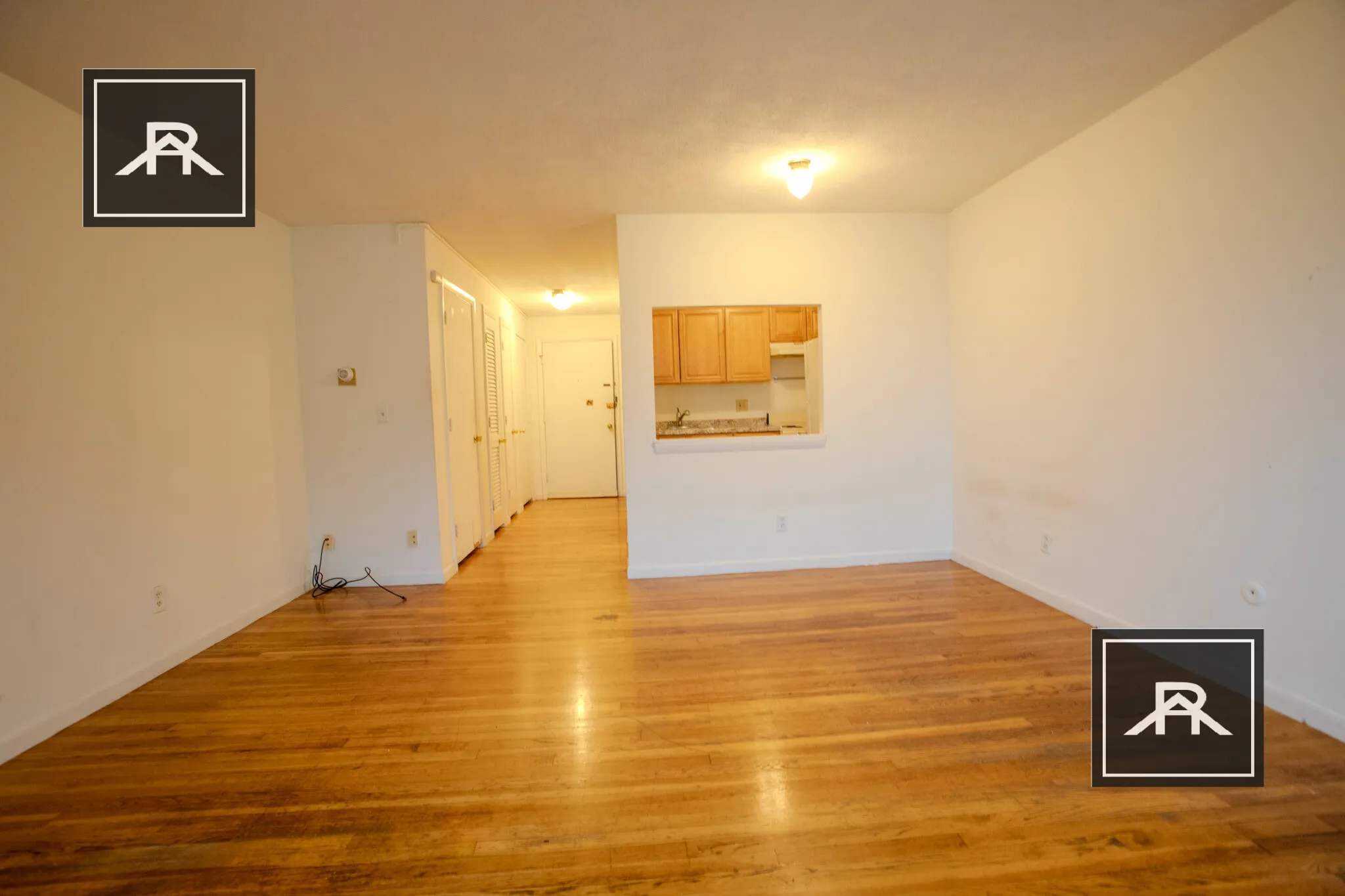 Studio bed, 1 bath apartment for rent at 20 Radcliffe Rd Unit 411, Brighton — photo 10 of 16