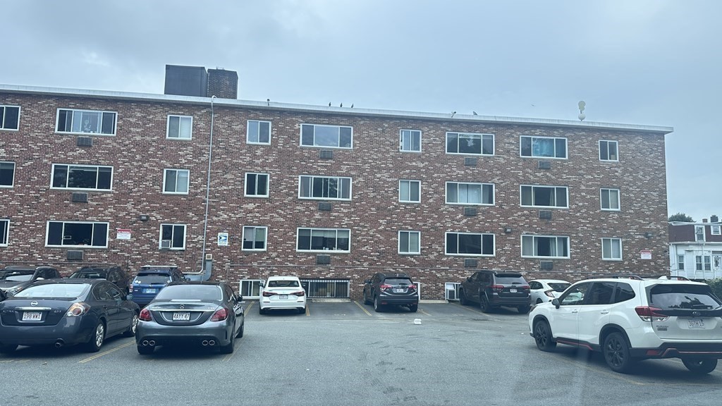Studio bed apartment for rent at 20 Radcliffe Rd Unit 54, Boston — photo 2 of 5