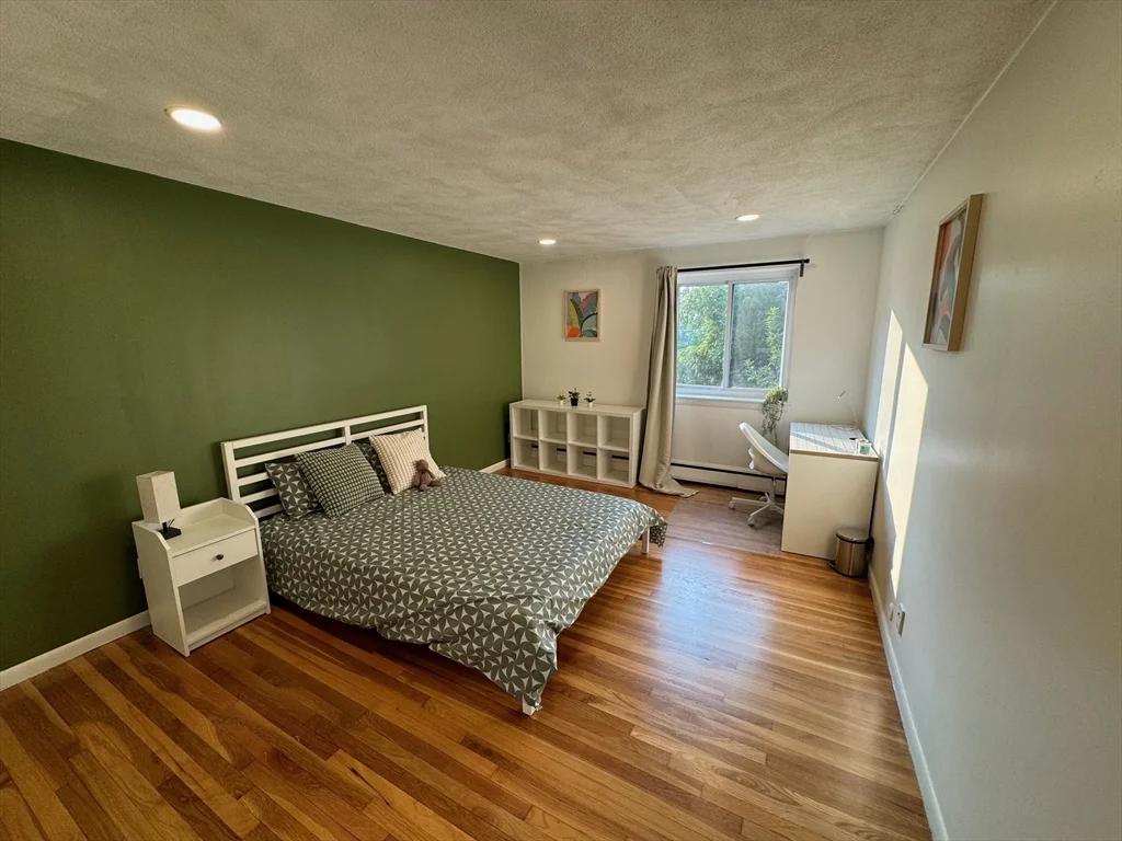 1 bed, 1 bath apartment for rent at 20 Radcliffe Unit 302, Brighton — photo 1 of 22