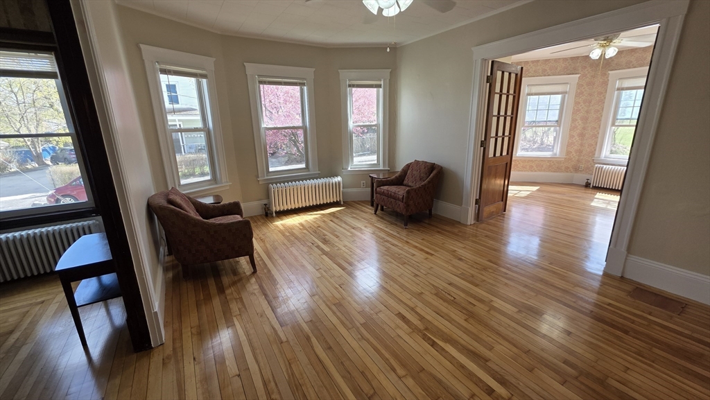 3 bed, 1 bath apartment for rent at 20 Reeves St Unit 1, Quinsigamond Valley — photo 25 of 41