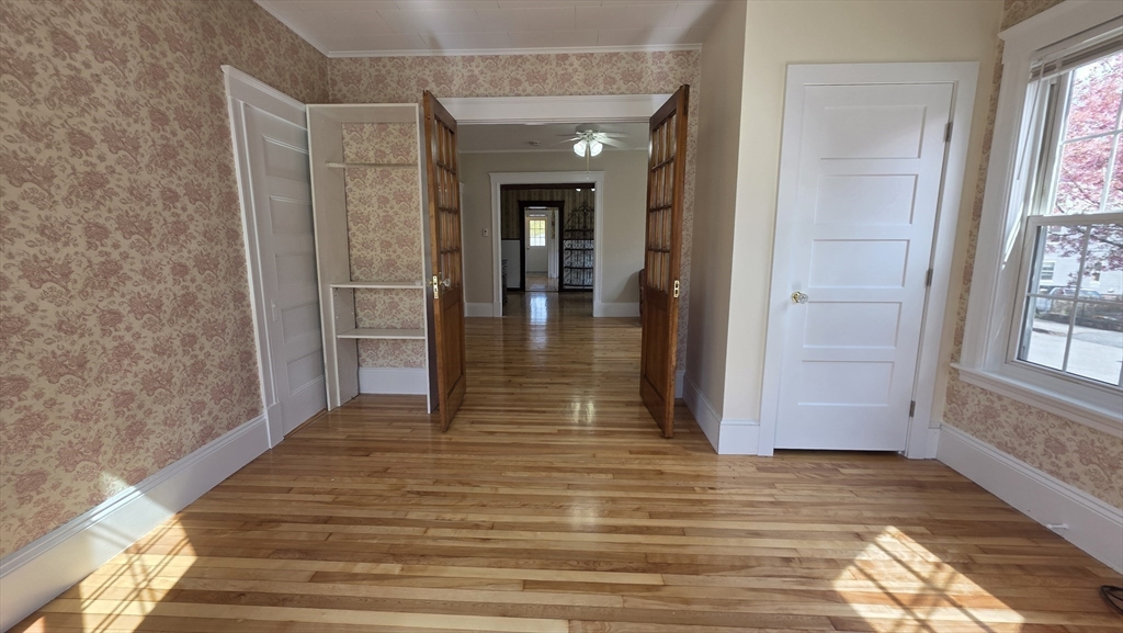 3 bed, 1 bath apartment for rent at 20 Reeves St Unit 1, Quinsigamond Valley — photo 28 of 41