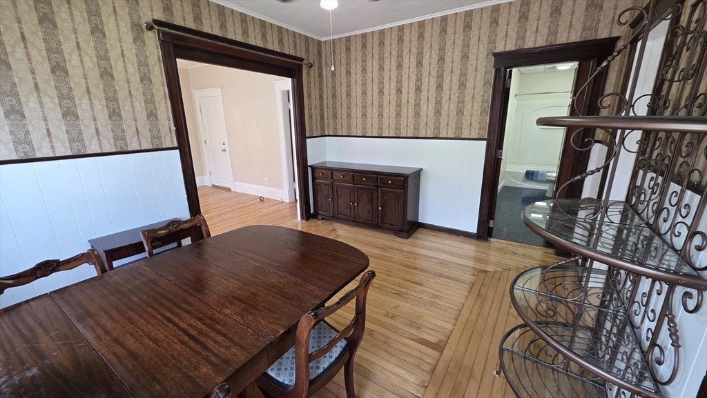 3 bed, 1 bath apartment for rent at 20 Reeves St Unit 2, Quinsigamond Valley — photo 15 of 41