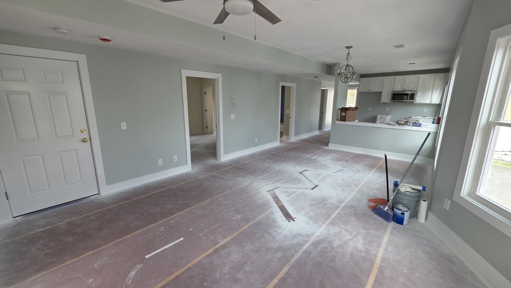 3 bed, 1 bath apartment for rent at 20 Reeves St Unit 2, Quinsigamond Valley — photo 34 of 41