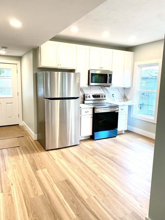 3 bed, 1 bath apartment for rent at 20 Reeves St Unit 2, Quinsigamond Valley — photo 36 of 41