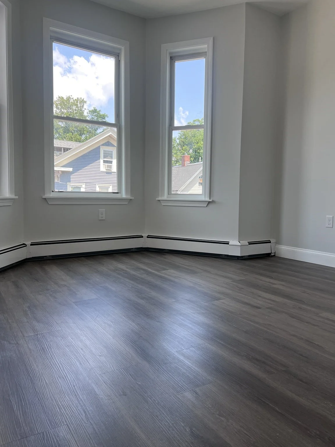 2 bed, 1 bath apartment for rent at 20 Rockville Park Unit 2, Roxbury — photo 3 of 11