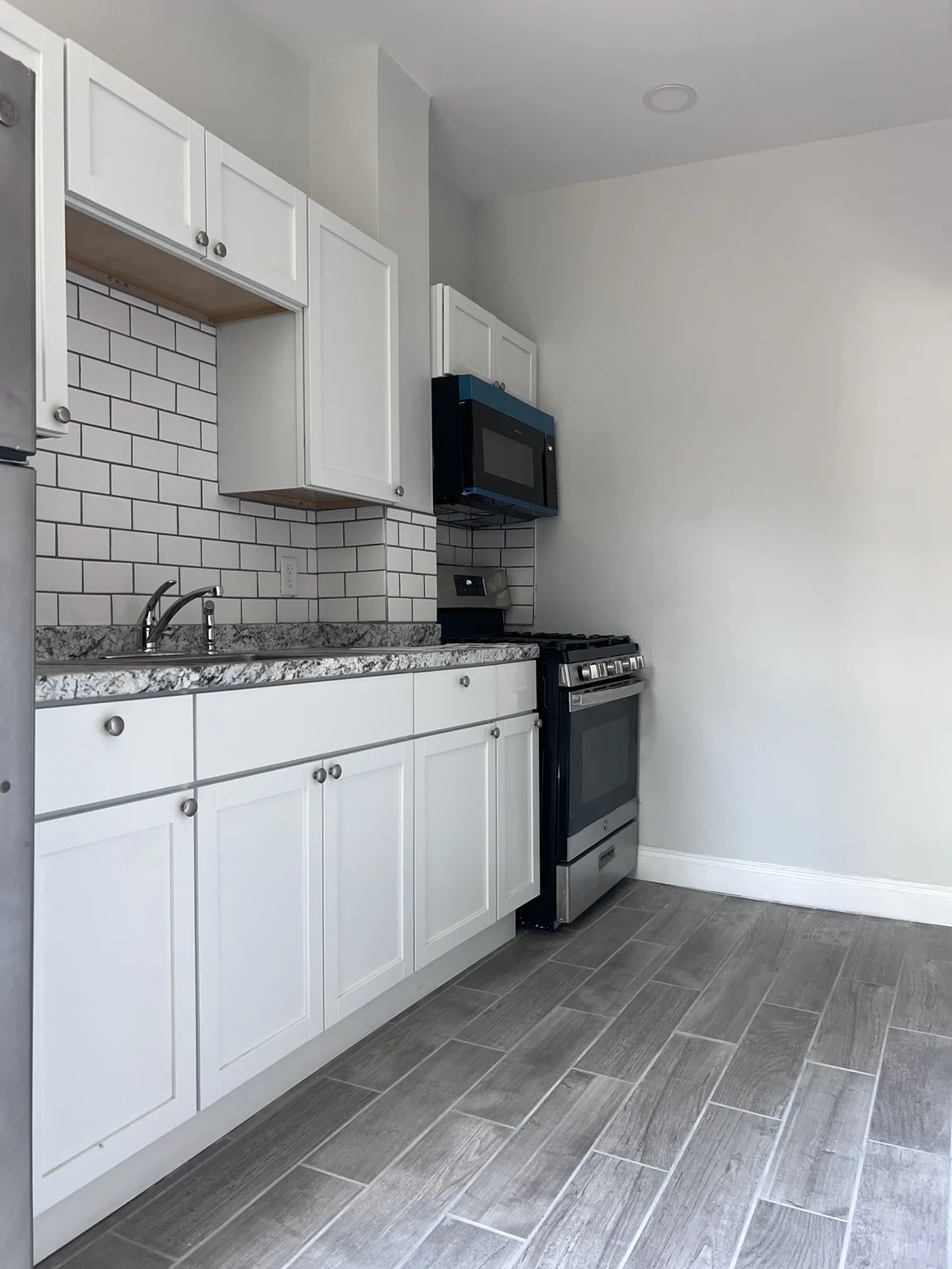 2 bed, 1 bath apartment for rent at 20 Rockville Park Unit 2, Roxbury — photo 11 of 11