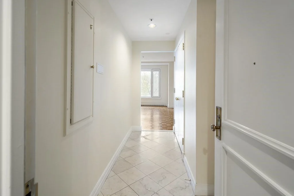 1 bed, 1 bath apartment for rent at 20 Rowes Wharf Unit 503, Waterfront — photo 14 of 20