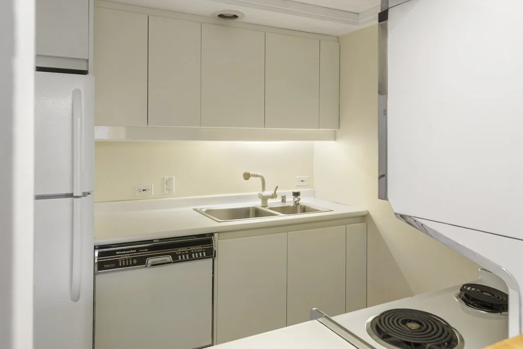 1 bed, 1 bath apartment for rent at 20 Rowes Wharf Unit 503, Waterfront — photo 11 of 20
