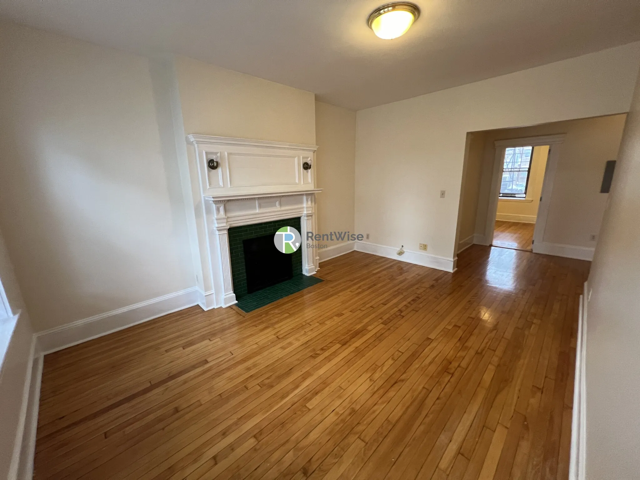 2 bed, 1 bath apartment for rent at 20 Royce Rd Unit 1, Brighton — photo 4 of 10