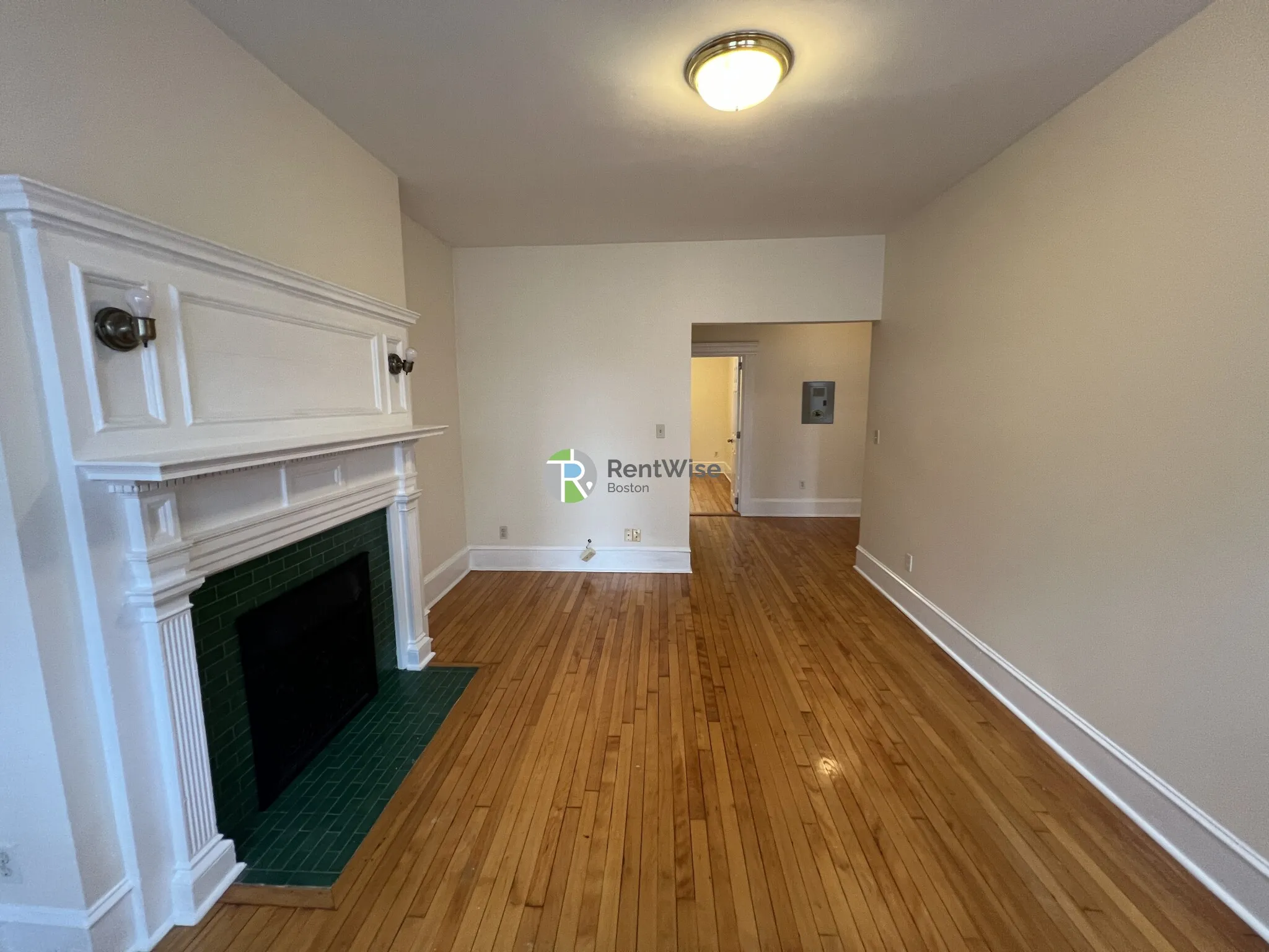 2 bed, 1 bath apartment for rent at 20 Royce Rd Unit 1, Brighton — photo 3 of 10