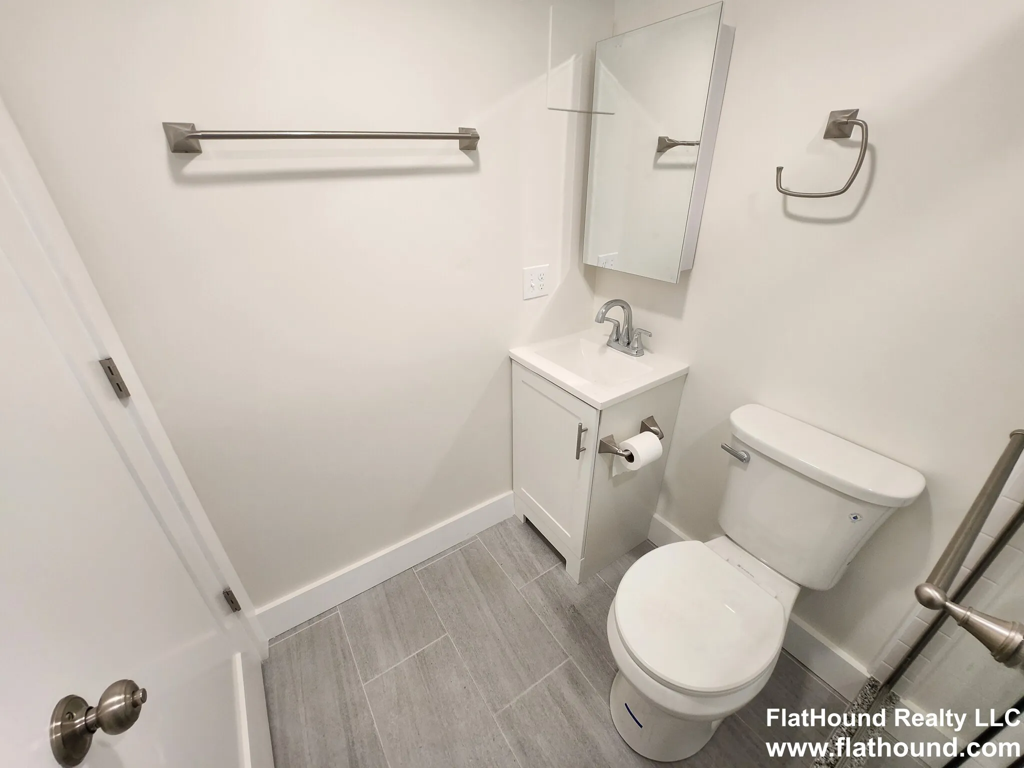 Studio bed, 1 bath apartment for rent at 20 Royce Rd Unit 1B, Brighton — photo 11 of 17